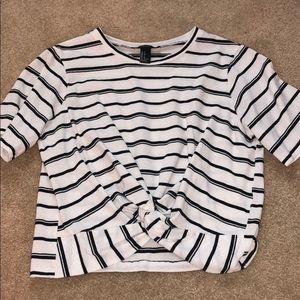 F21 Crop Knot Tee